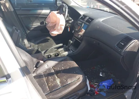 2005 Honda Accord 3.0 Ex из США, поврежденный, VIN 1HGCM66535A053673